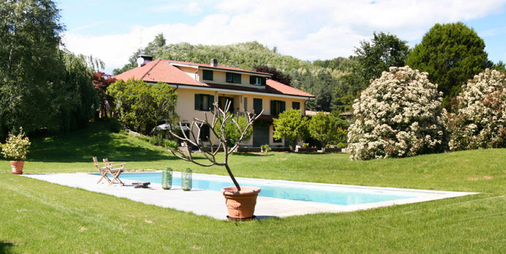 Prato Sesia Alla Gazza Ladra Bed & Breakfast エクステリア 写真